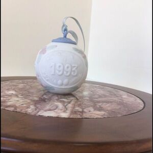 Lladro 1993 Ornament.  $30